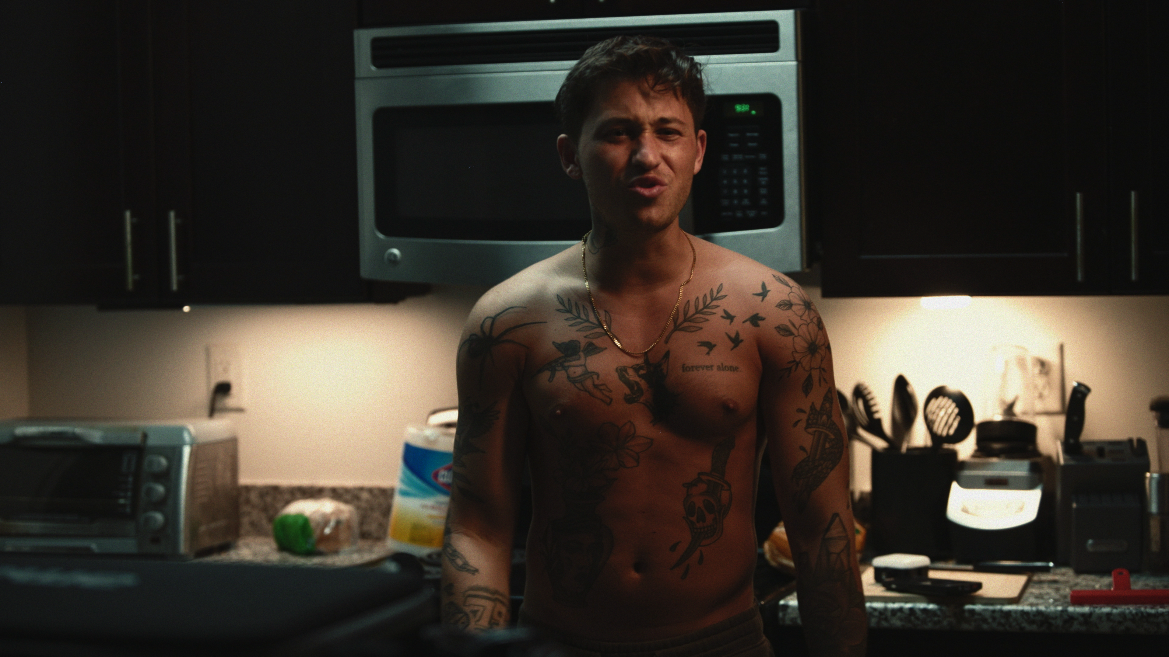 431_0611.00_01_30_13.Still003