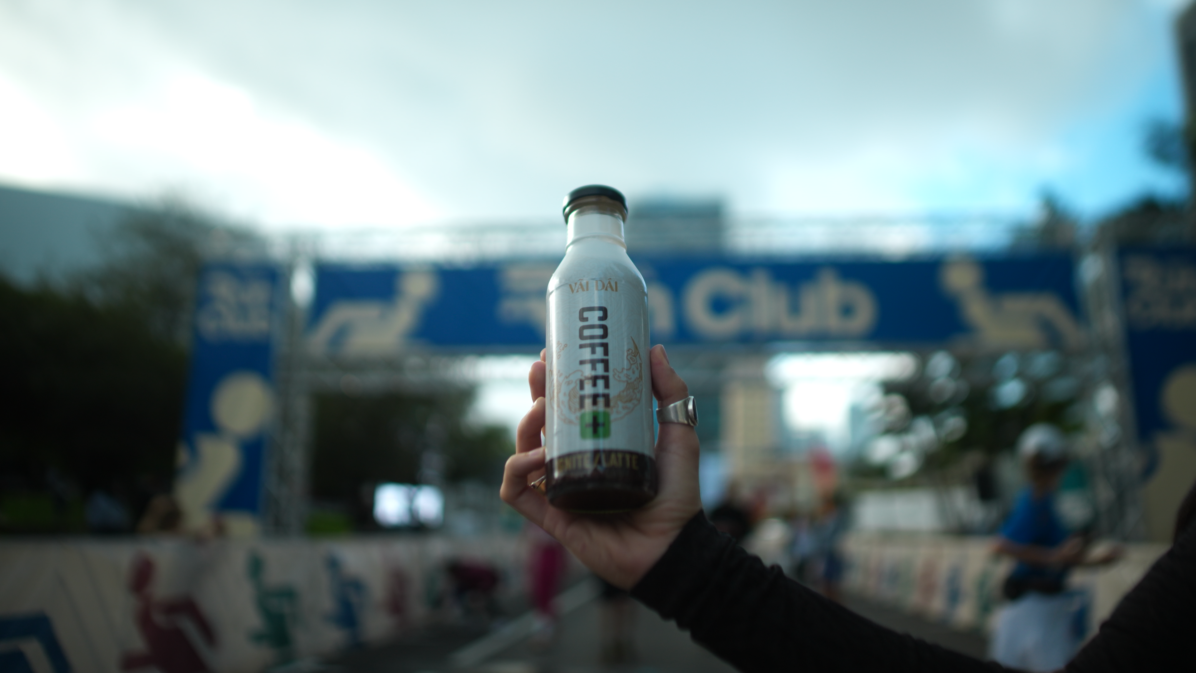 431_1034.MXF.23_02_37_04.Still001